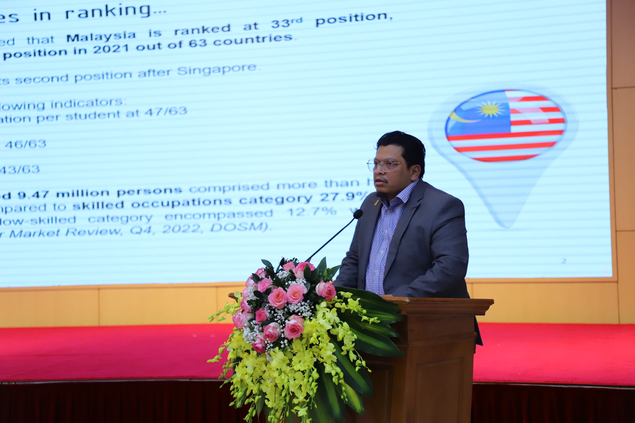 Phiên toàn thể